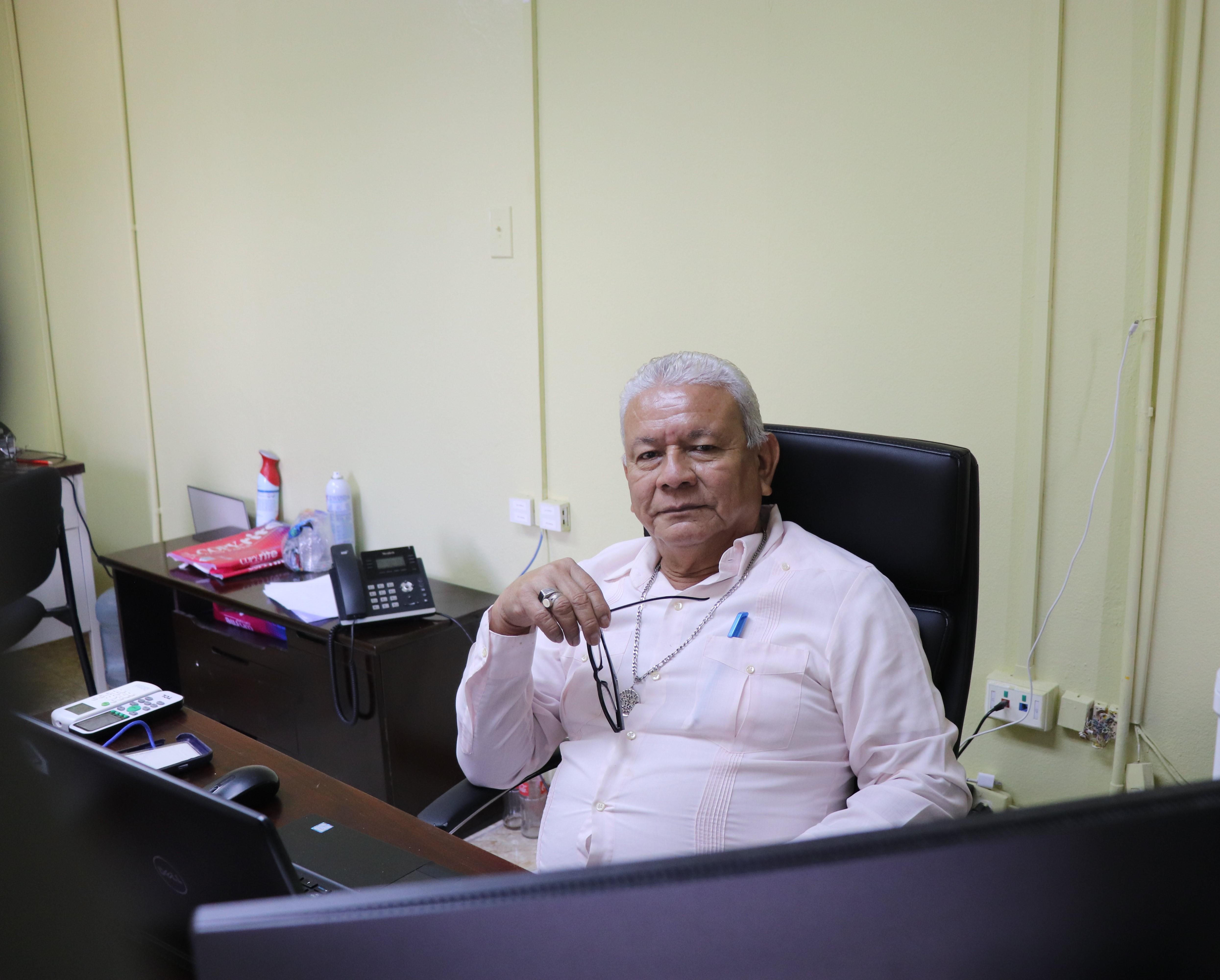Omar Silva, Editor Publisher