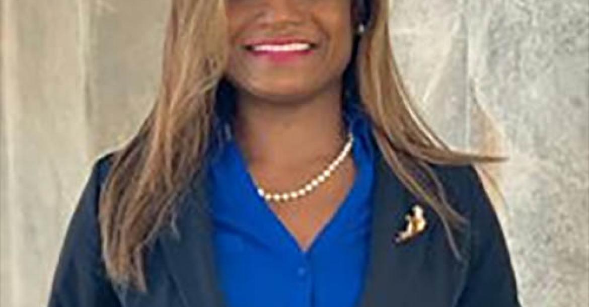 Dr Candice Pitts 
